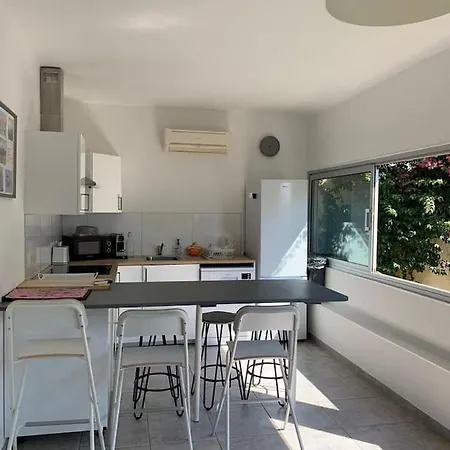 Chez Anne * 拉西约塔